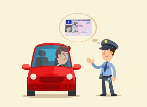 multa por no llevar el carnet de conducir